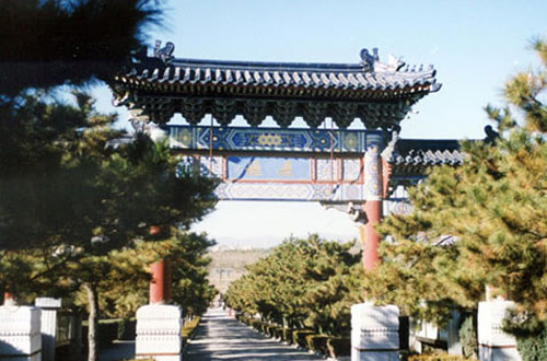 八宝山人民公墓